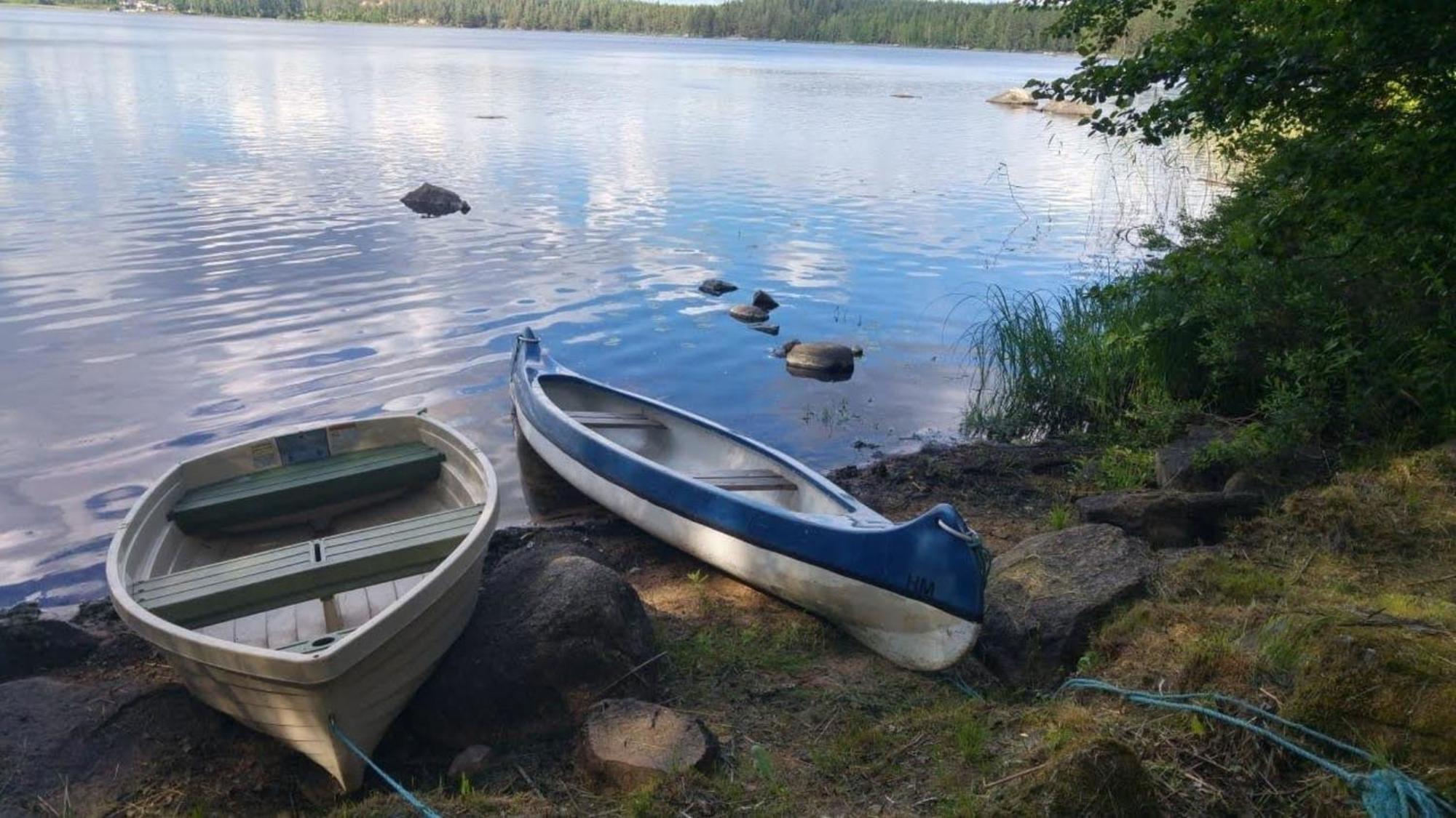 Ferienhaus In Malilla Boote Sauna See Eksteriør billede