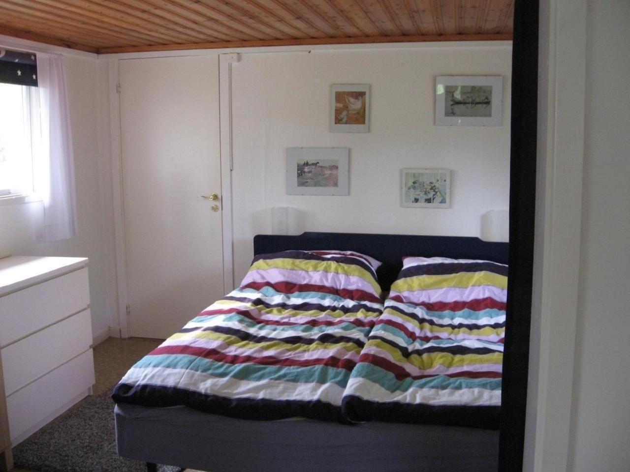 Ferienhaus In Malilla Boote Sauna See Eksteriør billede